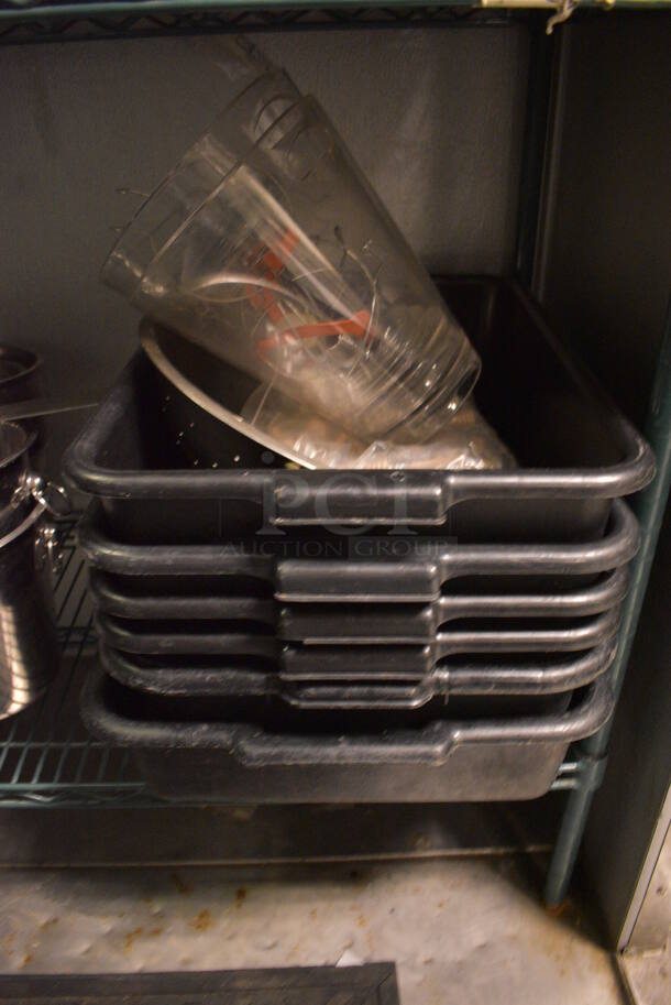 ALL ONE MONEY! Tier Lot of Various Poly Items Including Bus Bins and Metal Ice Buckets. (kitchen) - Image 5 of 5