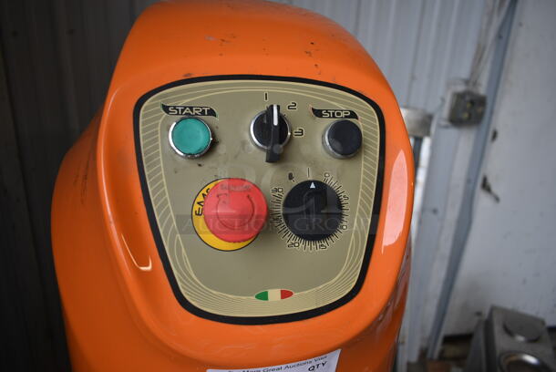BRAND NEW! 2016 Sabitech MIPL40STR Metal Commercial Floor Style 40 Quart Planetary Dough Mixer w/ Stainless Steel Mixing Bowl, Bowl Guard, Dough Hook, Paddle and Whisk Attachments. 220 Volts, 3 Phase.  - Image 3 of 10
