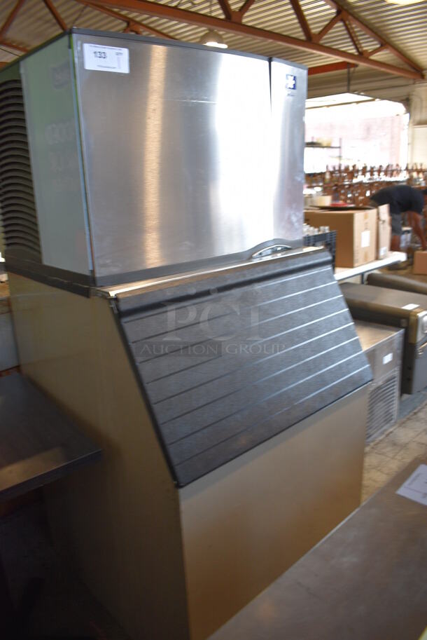 Manitowoc SY0604A Stainless Steel Commercial Ice Machine Head on Ice Bin. 208-230 Volts, 1 Phase. 30x35x66 - Image 2 of 6