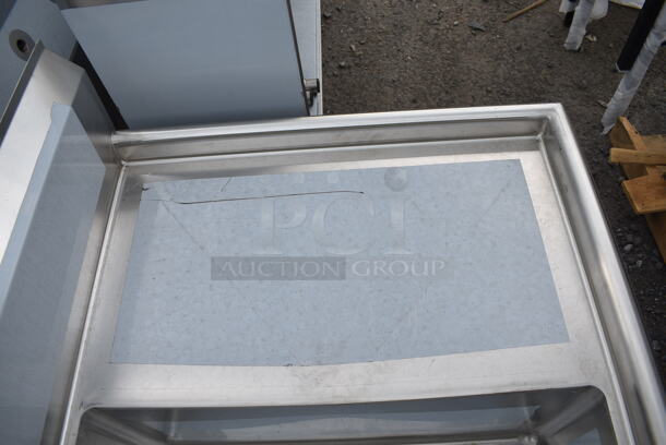 BRAND NEW SCRATCH AND DENT! Regency 600S32030220 Stainless Steel Commercial 3 Bay Sink w/ Dual Drain Boards. Bays 20x30. Drain Boards 18.5x32. No Legs.  - Image 4 of 9
