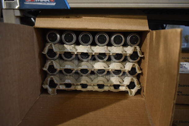Box of 24 BRAND NEW Philips F15T12/CW Fluorescent Tube Lights. - Image 1 of 3