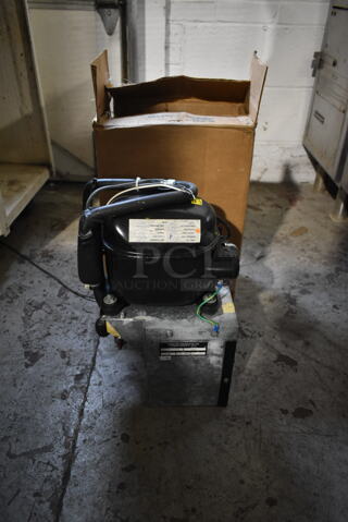 BRAND NEW SCRATCH AND DENT! Remcor Mini-K 1415 Commercial Compressor. 120 Volts, 1 Phase.
