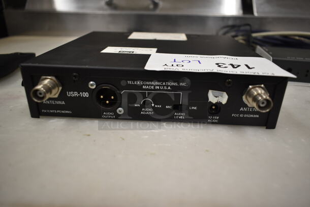 Telex USR-100 Uhf Wireless Microphone Combo System - Image 5 of 8