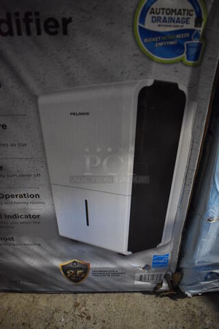 BRAND NEW IN BOX! Pelonis PAD40C1AWT ENERGY STAR 40 Pint Dehumidifier. 120 Volts, 1 Phase. 15x10.5x19