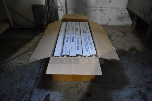 Box of 24 BRAND NEW Philips F15T8/CW Fluorescent Tube Lights. - Image 1 of 5