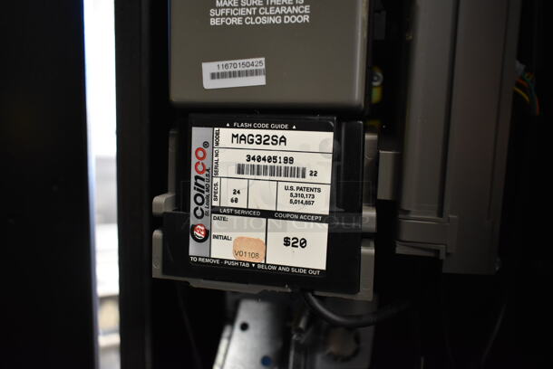 Metal Commercial Vending Machine w/ Cash Acceptor and Key. Tested and Working! - Image 11 of 12