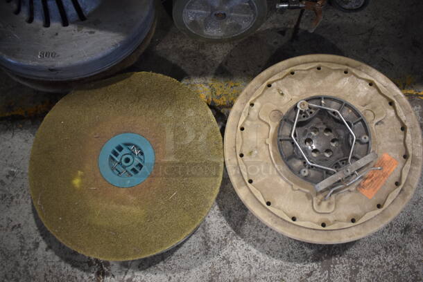 Nobles Speed Scrub SS Scrubber Floor Speed With A Hose And 3 Additional Disks. 115V Tested And Does Not Power On - Image 3 of 10