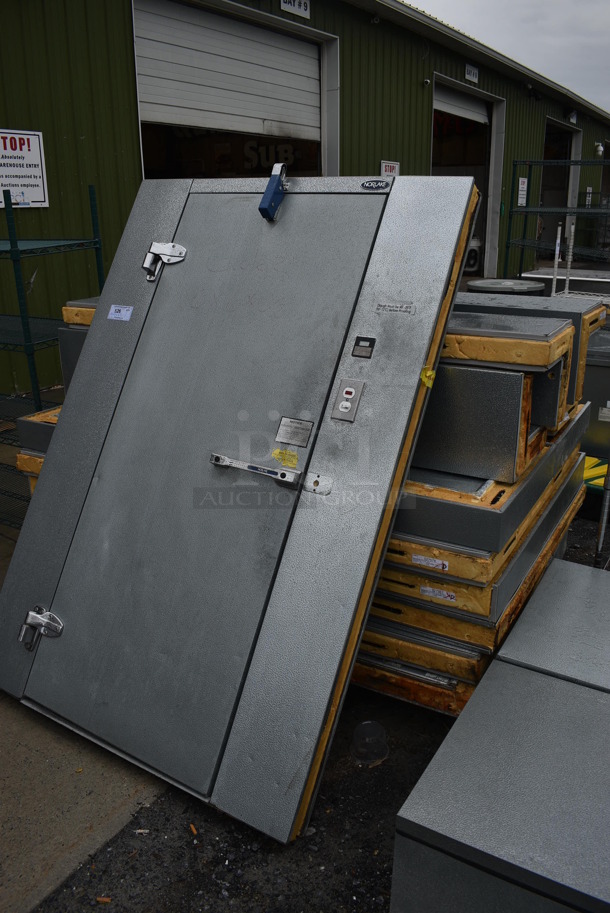 Norlake 6'x6'x6.5' SELF CONTAINED Walk In Cooler Box w/ Floor, Copeland Compressor and Norlake Model CPB0751C-A Condenser. 208-230 Volts, 1 Phase. Picture of the Unit Before Removal Is Included In the Listing - Image 2 of 9