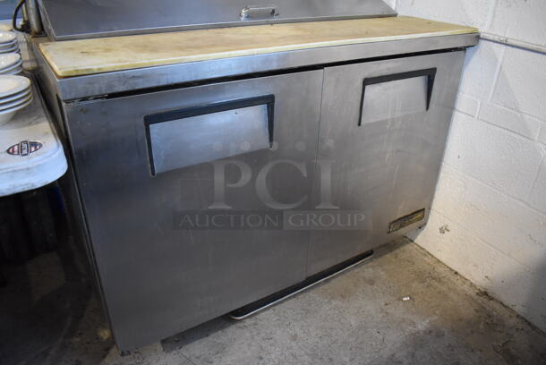True TSSU-48-12 Stainless Steel Commercial Sandwich Salad Prep Table Bain Marie Mega Top w/ Over Shelf on Commercial Casters. 115 Volts, 1 Phase. 48x30x53. Tested and Working! - Image 4 of 8
