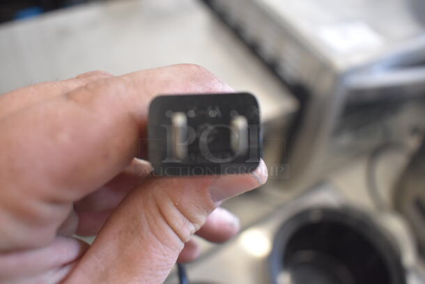 Sensio Slow Cooker 63150B Missing 1 Lid. 120 Volts 1 Phase Tested and Working! - Image 5 of 5