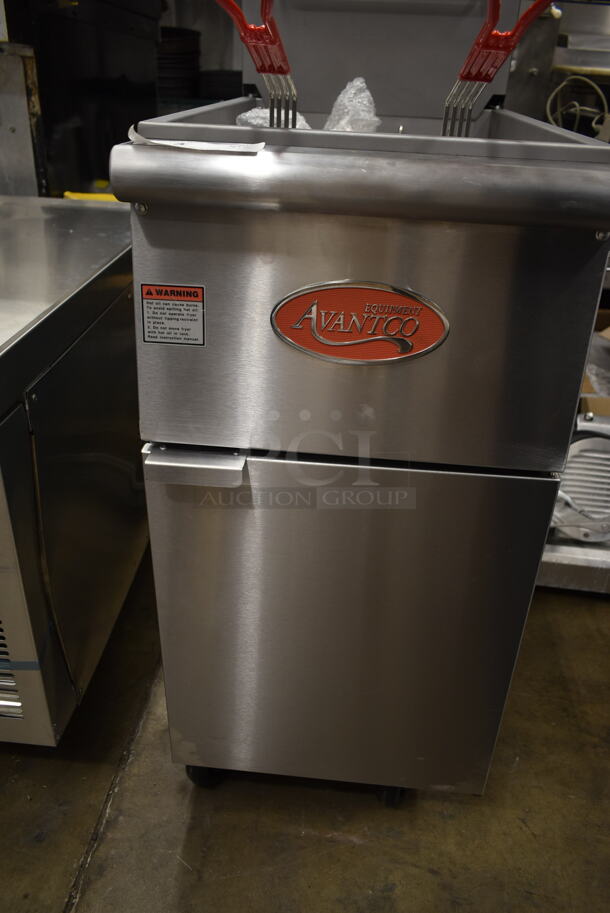 BRAND NEW SCRATCH AND DENT! 2023 Avantco 177FF50L Stainless Steel Commercial Floor Style Propane Gas Powered Deep Fat Fryer w/ 2 Metal Fry Baskets on Commercial Casters. 120,000 BTU. Tested and Working! - Image 3 of 5