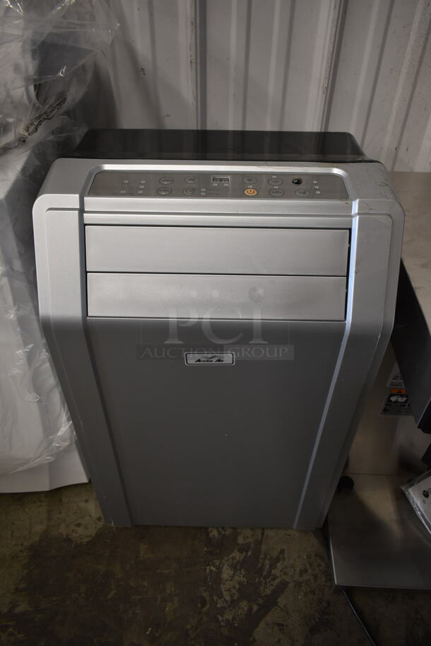 Arctic Air PACN1-095-RM Metal Floor Style Portable Air Conditioner on Casters. 9,500 BTU. 115 Volts, 1 Phase. Tested and Working!