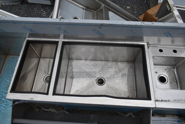 BRAND NEW SCRATCH AND DENT! Stainless Steel Commercial Ice Bin w/ Sink Bay, Shelf and Double Speed Well. - Image 5 of 7