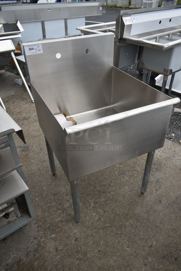 BRAND NEW SCRATCH AND DENT! Stainless Steel Commercial Single Bay Sink. - Image 2 of 4
