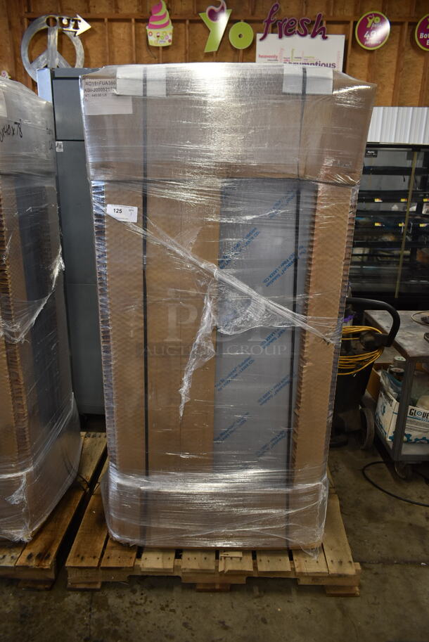 BRAND NEW! CresCor RO151RUA3502083 Quiktherm 350 Stainless Steel Commercial 2 Half Size Door Cook and Hold Cabinet on Commercial Casters. 208 Volts, 3 Phase.  Stock Pictures Used. - Image 5 of 5