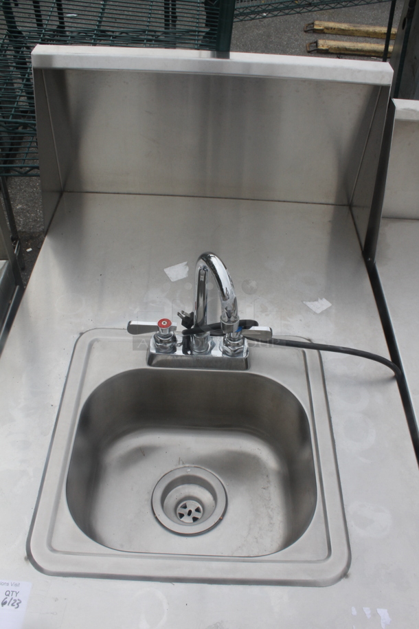 QualServ Stainless Steel Commercial Single Bay Portable Sink w/ Faucet and Handles on Commercial Casters. Bay 12.5x10.5x5 - Image 2 of 9