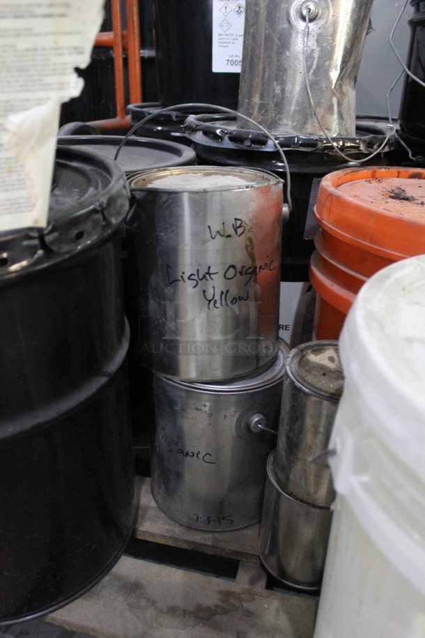 ALL ONE MONEY! PALLET LOT of Buckets; Moisture Cure Primer Clear Blue, Light Organic Yellow, Behr Concrete Bonding Primer. BUYER MUST REMOVE. - Image 4 of 8