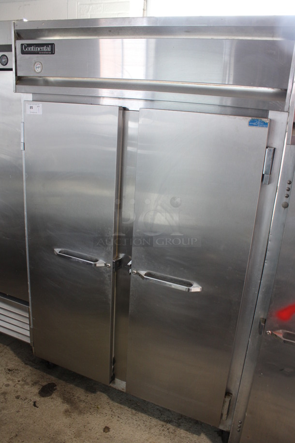Continental Model 2R Stainless Steel Commercial 2 Door Reach In Cooler w/ Poly Coated Racks on Commercial Casters. 115 Volts, 1 Phase. 52.5x37x82. Tested and Working! - Image 2 of 7