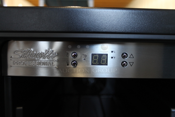 BRAND NEW SCRATCH AND DENT! Danby Silhouette Series DBC047D3BSSPR
24 Inch Built-In French-Door Beverage Center with 61 Beverage Can Capacity, 21 Wine Bottle Capacity. 115 Volts, 1 Phase. Tested and Working! - Image 5 of 6