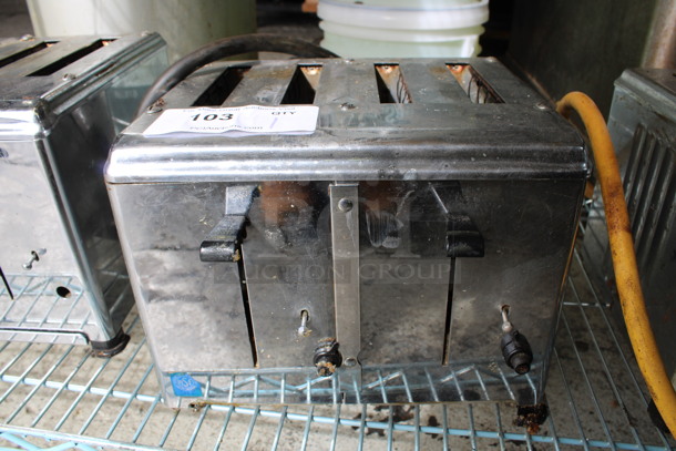 Stainless Steel Commercial Countertop 4 Slot Toaster. 11.5x11.5x9