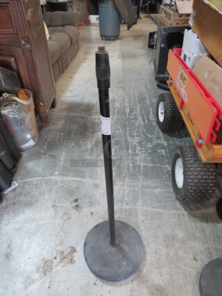 One Microphone Stand.