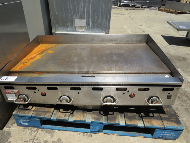 One Vulcan 4 Foot Natural Gas Griddle. #MSA-48-101. 48X33X16