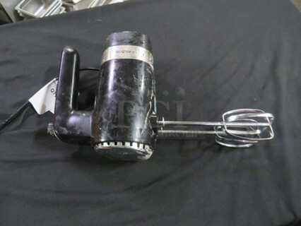 One Hand Mixer.