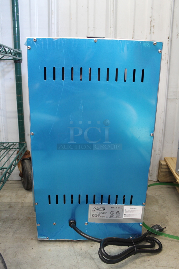 BRAND NEW SCRATCH AND DENT! Avantco 177VBE101A Stainless Steel Commercial Countertop Electric Powered 20 lb. Vertical Broiler. 120 Volts, 1 Phase. Tested and Working! - Image 2 of 8