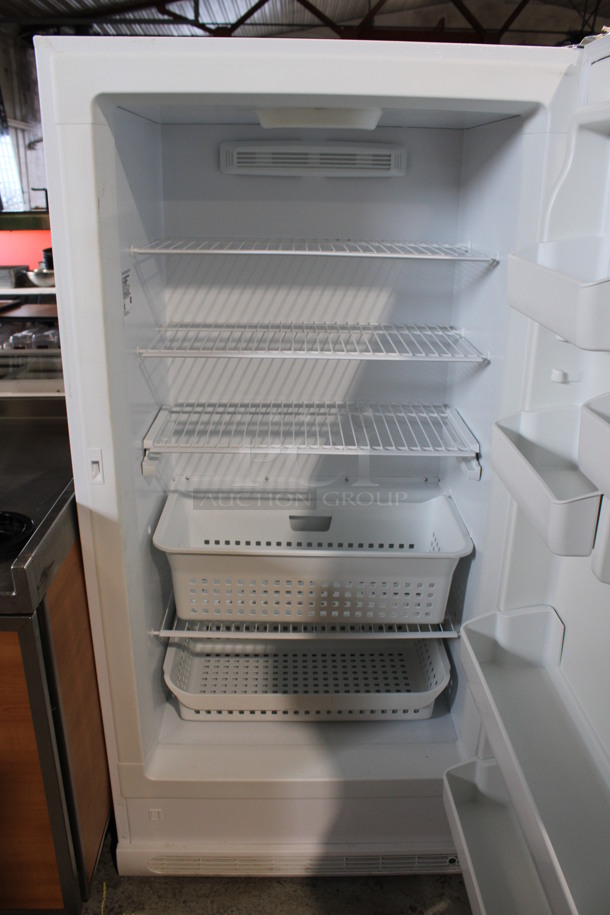 Frigidaire Model FFFH17F4QW1 ENERGY STAR Single Door Reach In Freezer. 115 Volts, 1 Phase. 34x28x67. Tested and Working! - Image 4 of 6