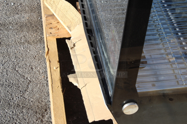 BRAND NEW SCRATCH & DENT! Avantco BCS-60-HC 60" Black Refrigerated Square Countertop Bakery Display Case with LED Lighting. S/N:1460202250091 TESTED. IN WORKING ORDER!!  Dent on the front right side. 60 x 22 3/8 x 27 - Image 5 of 10