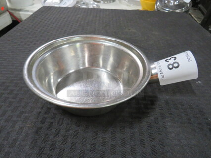 Stainless Steel Fondue Pot. 5XBID