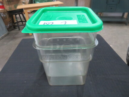 4 Quart Food Storage Container With 1 Lid. 2XBID