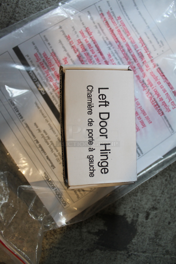 BRAND NEW SCRATCH AND DENT! Danby DWC276BLS Stainless Steel Commercial 27 Bottle Capacity Wine Chiller Cooler Merchandiser. 115 Volts, 1 Phase. Tested and Working! - Image 7 of 10