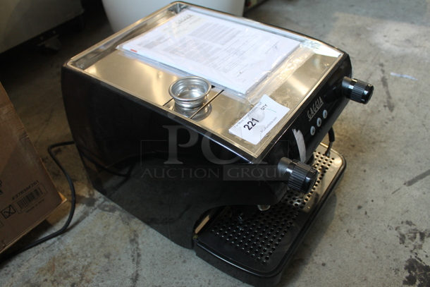 	BRAND NEW SCRATCH AND DENT! 2022 Gaggia CGG191A50NU Stainless Steel Commercial Countertop Single Group Espresso Machine w/ Portafilter and Steam Wand. 115 Volts, 1 Phase. Tested and Working! - Image 5 of 8