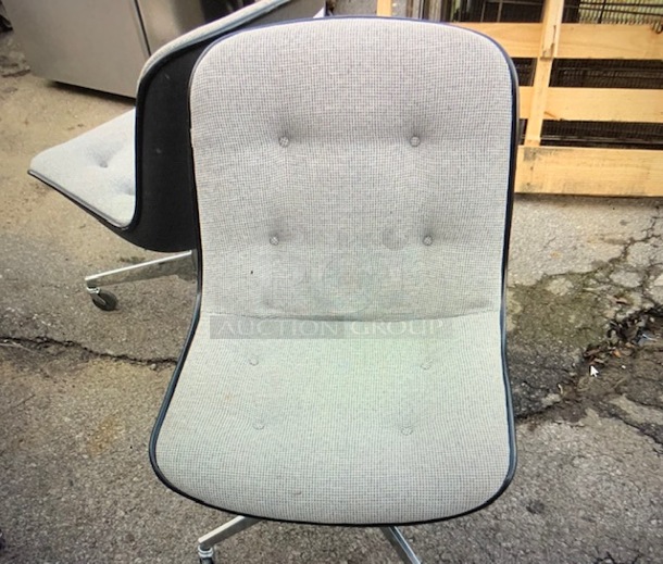 One Office Chair On Casters. - Image 1 of 1