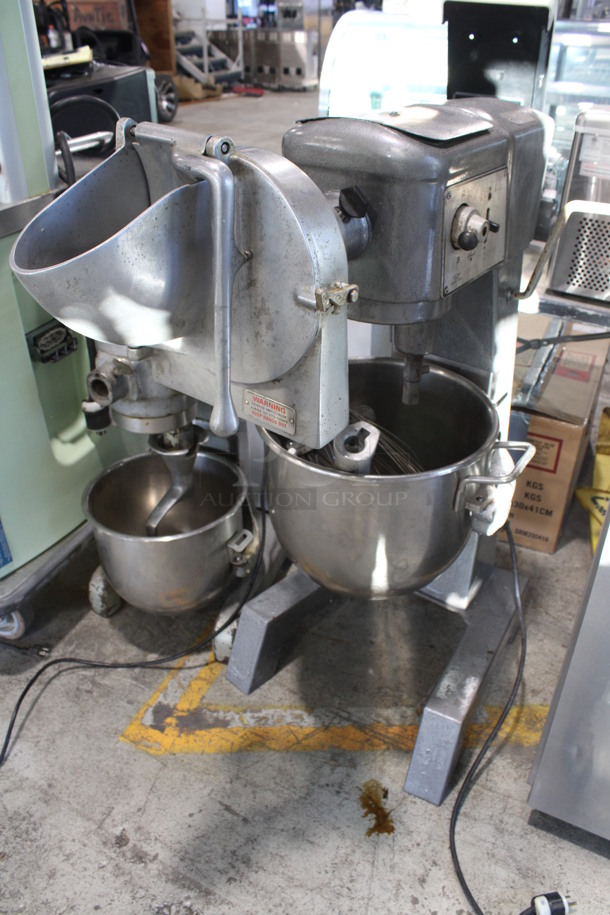 Metal Commercial Floor Style 30 Quart Planetary Mixer w/ Pelican Head Attachment, Metal Mixing Bowl, Paddle and Whisk Attachments. 22x30x45. Tested and Working!