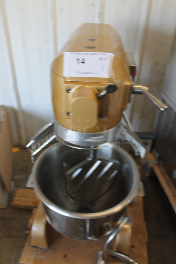BRAND NEW SCRATCH AND DENT! 2021 MB20 Metal Commercial Countertop 20 Quart Planetary Dough Mixer w/ Stainless Steel Mixing Bowl, Bowl Guard, Dough Hook and Paddle Attachment. 120 Volts, 1 Phase. Tested and Working! - Image 4 of 9