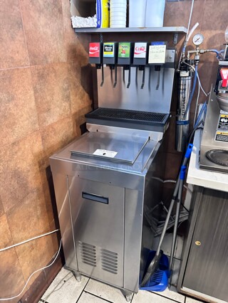Working! Cornelius 631100045 CB 1522 Stainless Steel Drop-In Soda Dispenser with 6 UFB-1 Sanitary Lever Valves and 60 lb. Ice Bin, 115V NSF Tested and Working! Buyer Must Remove!