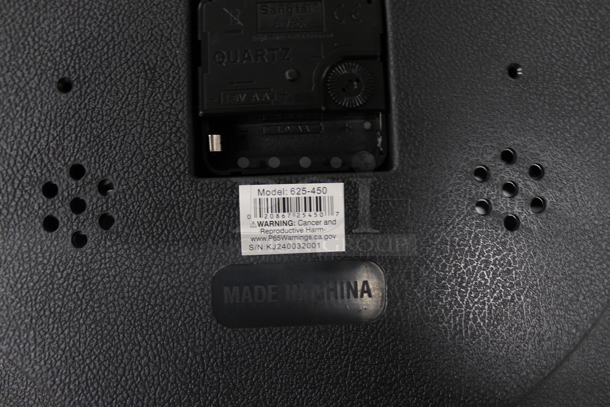 7 BRAND NEW SCRATCH AND DENT! Spokane 625-450 Metal Clocks. 7 Times Your Bid! - Image 3 of 5