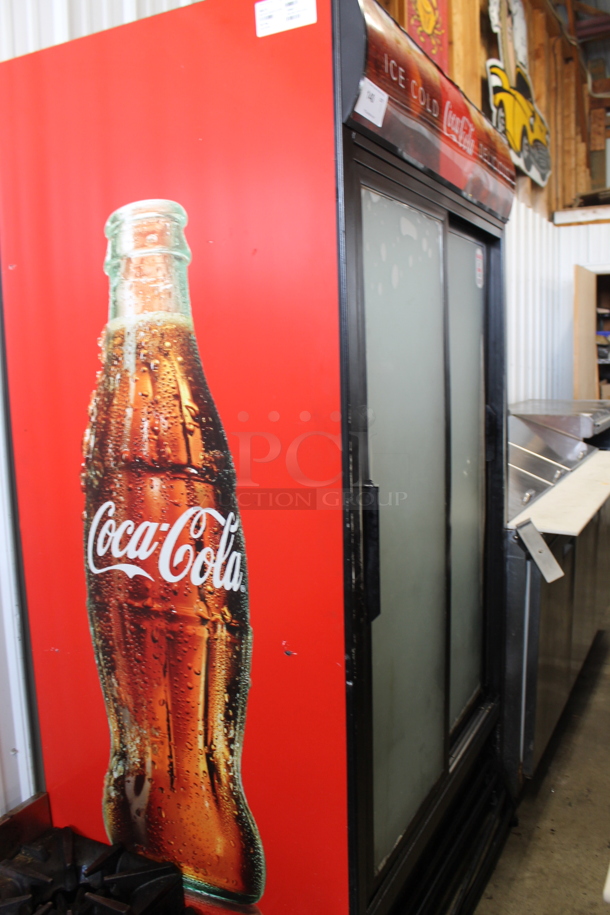 True GDM-37 Metal Commercial 2 Door Reach In Cooler Merchandiser w/ Poly Coated Racks. 115 Volts, 1 Phase. Tested and Working! - Image 1 of 8