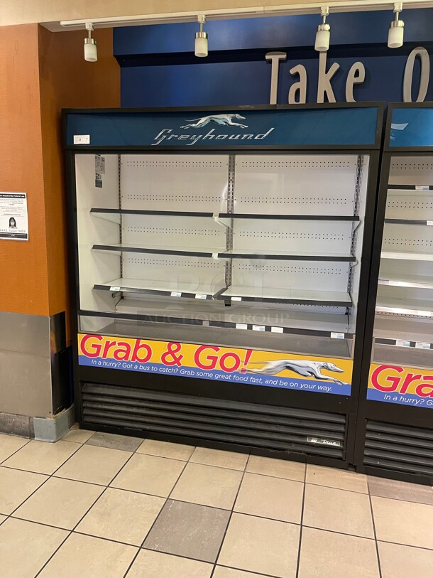 2020! True TAC-72-LD Commercial Grab and Go Merchandiser with 3 Shelves 220 Volt 1 Phase Tested and Working! 72x32x81 - Image 2 of 10