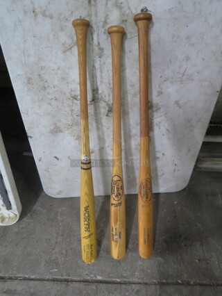 Louisville Slugger Wall Decor. 3XBID