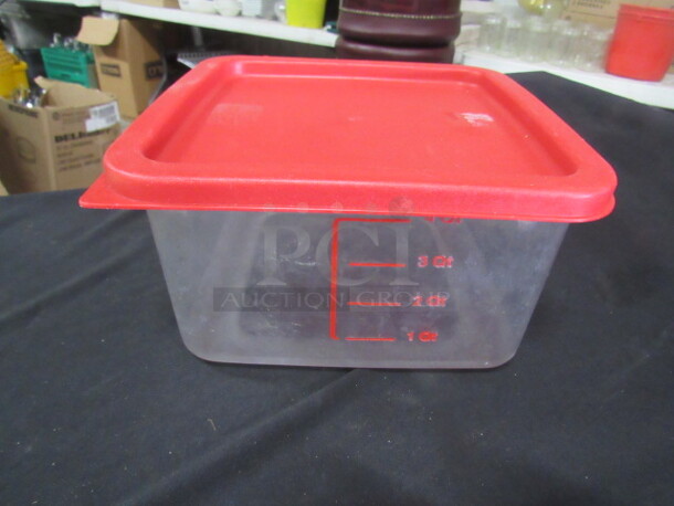 4 Quart Food Storage Container With Lid. 2XBID