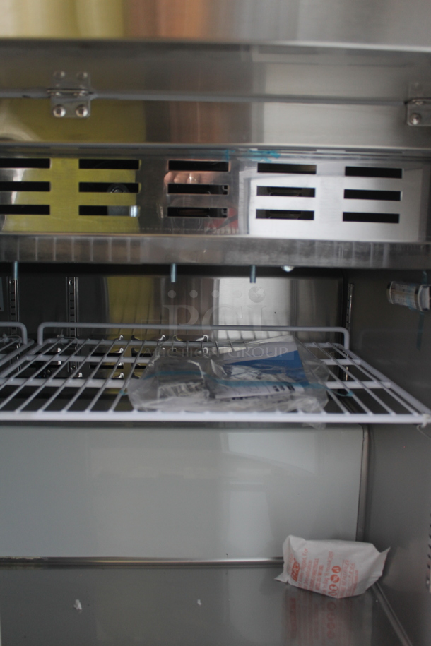 BRAND NEW SCRATCH AND DENT! 2023 Avantco 178APT48MHC Stainless Steel Commercial Sandwich Salad Prep Table Bain Marie Mega Top on Commercial Casters. 115 Volts, 1 Phase. Tested and Working! - Image 4 of 6