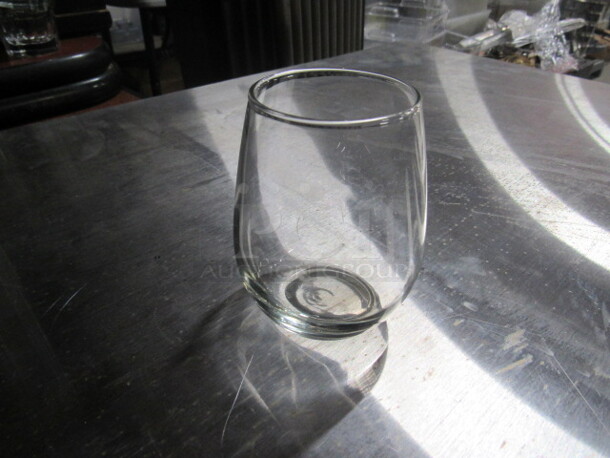 Small Stemless Wine Glass. 7XBID - Image 1 of 1