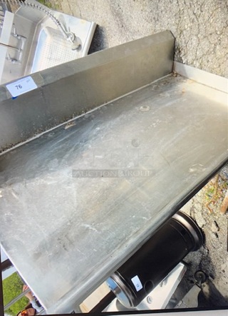 One Stainless Steel Clean Side Dishwasher Table. 50X31X45