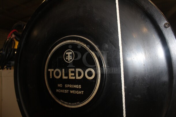 FANTASTIC! Vintage Toledo Scale. 29x36x70 - Image 5 of 6
