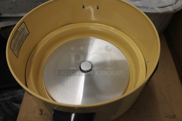 BRAND NEW SCRATCH AND DENT! 2023 RiceMaster Town 57138 Stainless Steel Commercial Countertop Rice Cooker. 230 Volts, 1 Phase.  - Image 6 of 8