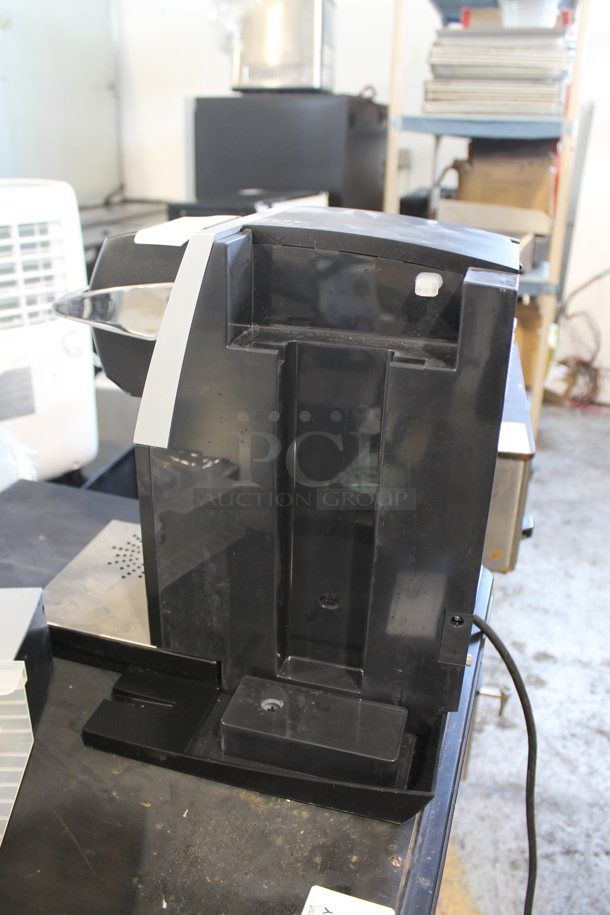 Keurig K150 Countertop Single Cup Coffee Machine. 120 Volts, 1 Phase. - Image 5 of 6