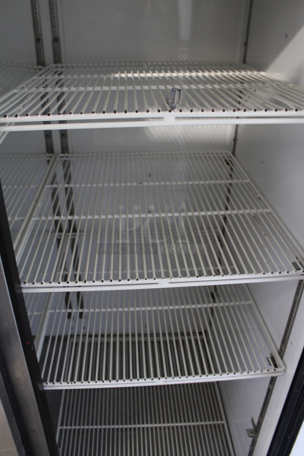 2015 True TG2R-2S Stainless Steel Commercial 2 Door Reach In Cooler w/ Poly Coated Racks 115 Volts, 1 Phase. Tested and Working! - Image 4 of 4